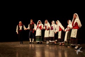 2016 “Χορεύω, παίζω και σου τραγουδώ”