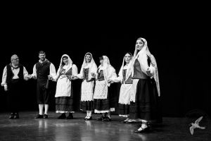 2016 “Χορεύω, παίζω και σου τραγουδώ”