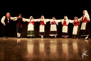 2016 “Χορεύω, παίζω και σου τραγουδώ”