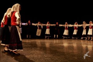 2016 “Χορεύω, παίζω και σου τραγουδώ”