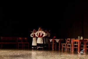 2017 “Πιάστε το χορό μικροί, μεγάλοι”