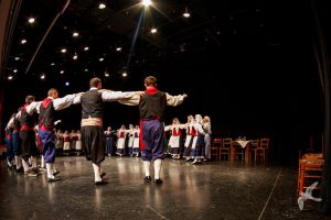 2017 “Πιάστε το χορό μικροί, μεγάλοι”