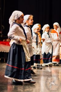 2017 “Πιάστε το χορό μικροί, μεγάλοι”