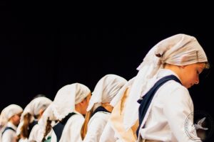 2017 “Πιάστε το χορό μικροί, μεγάλοι”