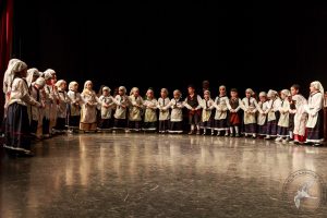 2017 “Πιάστε το χορό μικροί, μεγάλοι”