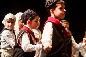 2017 “Πιάστε το χορό μικροί, μεγάλοι”