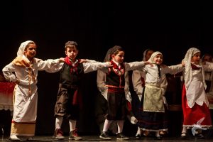 2017 “Πιάστε το χορό μικροί, μεγάλοι”