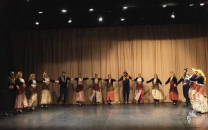 2011 Διαδρομές στην Παράδοση