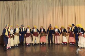 2011 Διαδρομές στην Παράδοση