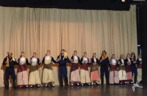 2011 Διαδρομές στην Παράδοση