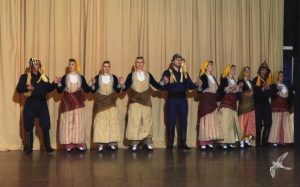 2011 Διαδρομές στην Παράδοση