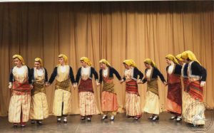 2011 Διαδρομές στην Παράδοση