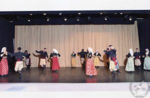 2011 Διαδρομές στην Παράδοση