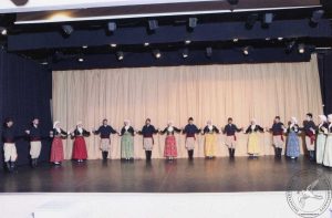 2011 Διαδρομές στην Παράδοση