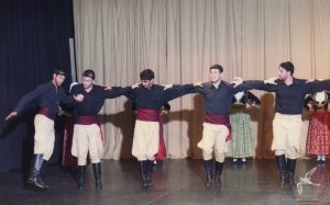 2011 Διαδρομές στην Παράδοση