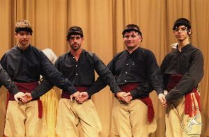 2011 Διαδρομές στην Παράδοση