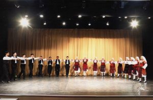 2011 Διαδρομές στην Παράδοση